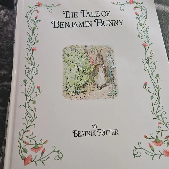Beatrix Potter Books Bundle - Picture 5 of 6